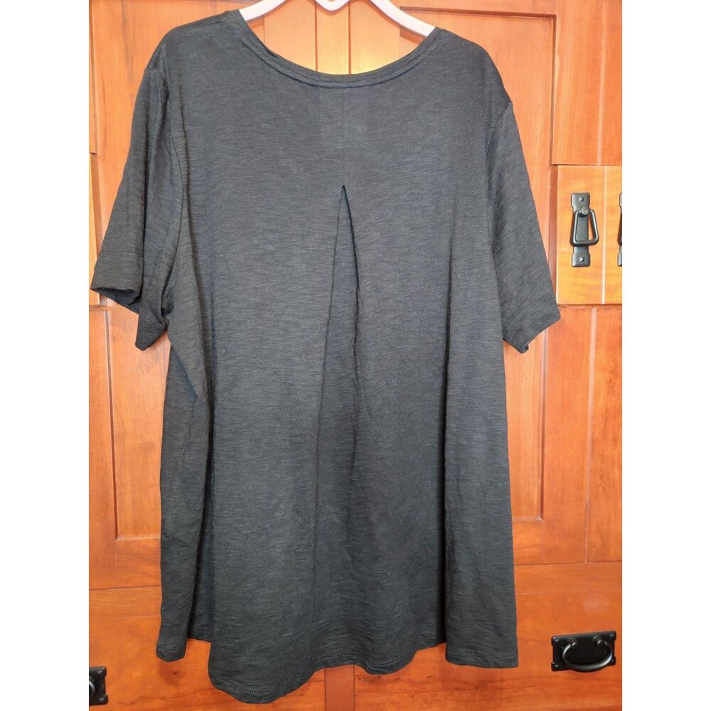 3 Pack of T-Shirts by Chico's & D&Co. Black, Blue, and Off-White Womens Size 2XL - Picture 9 of 13